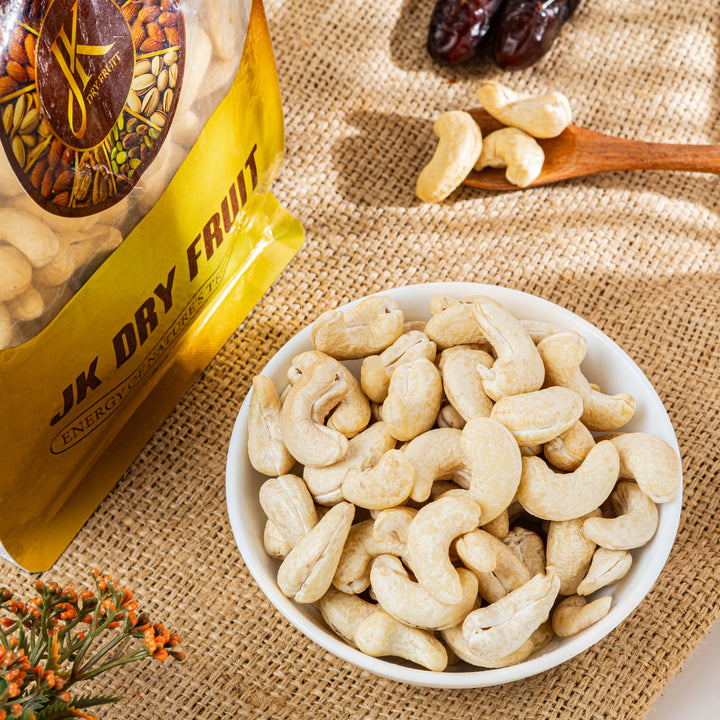 Shelled Cashews-Plain (سادہ کاجو)