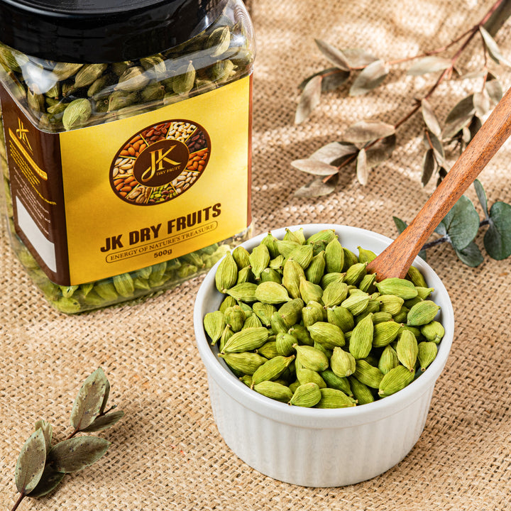 Green Cardamom (سبز الائچی)